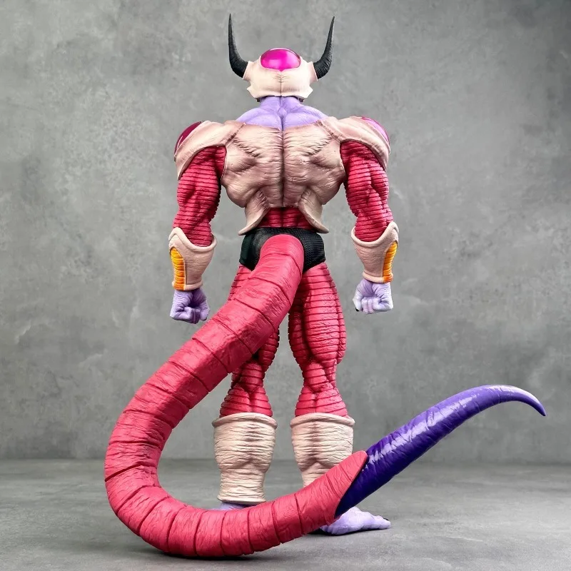 35,5 cm Dragon Ball Z Frieza A – Model Kit Frieza Bewertung und Preis
